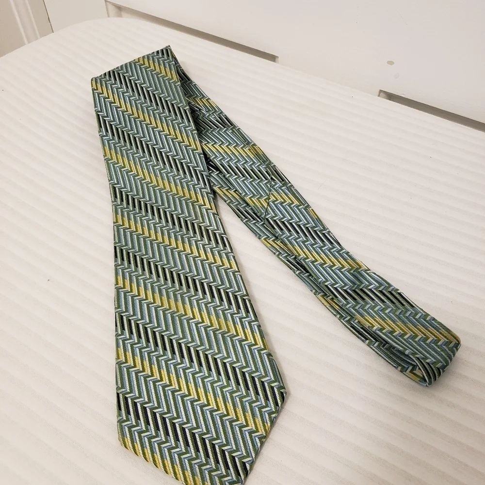 Michael Michael Kors Green 100% Silk Tie, Business, Classic Green